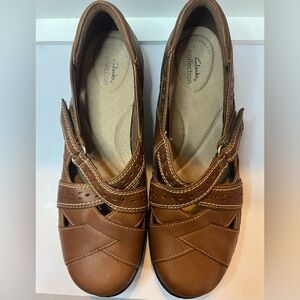 NWOT Clarks Ashland Spin Q Tan Leather Loafers/Shoes W/Sz 11M Ortholite Footbed